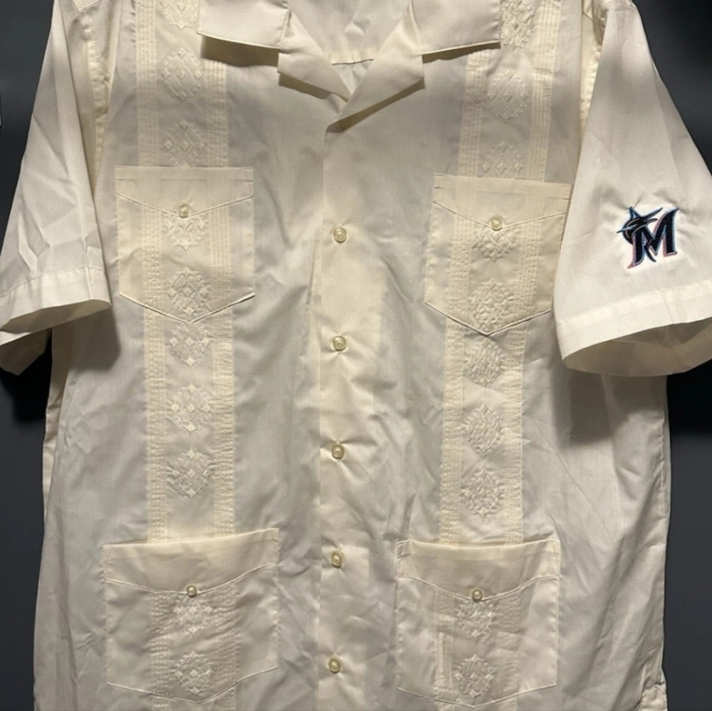 MLB Miami Marlins Button down Guayabera Light Cream Shirt Mens L Large New